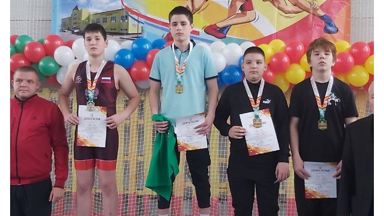 IX республиканский турнир по спортивной борьбе (дисциплина - вольная борьба) среди мальчиков на призы Центрального духовного управления мусульман России. IX республиканский турнир по спортивной борьбе (дисциплина - вольная борьба) среди мальчиков на призы Центрального духовного управления мусульман России.